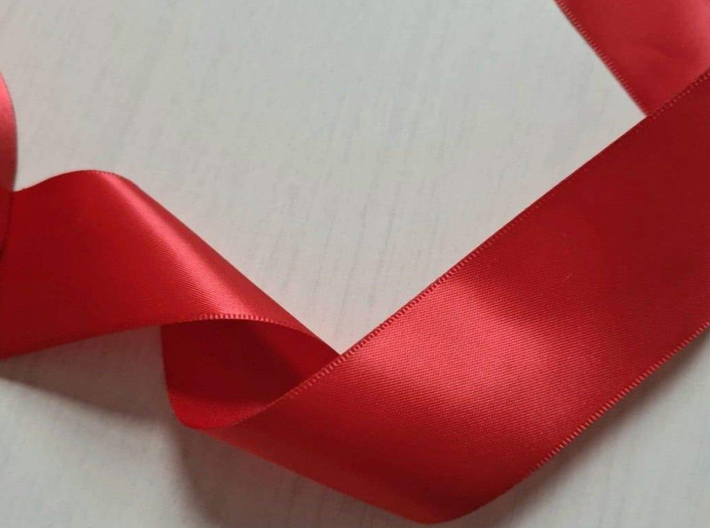 red ribbons uk