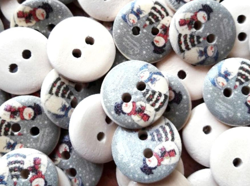 Christmas craft buttons