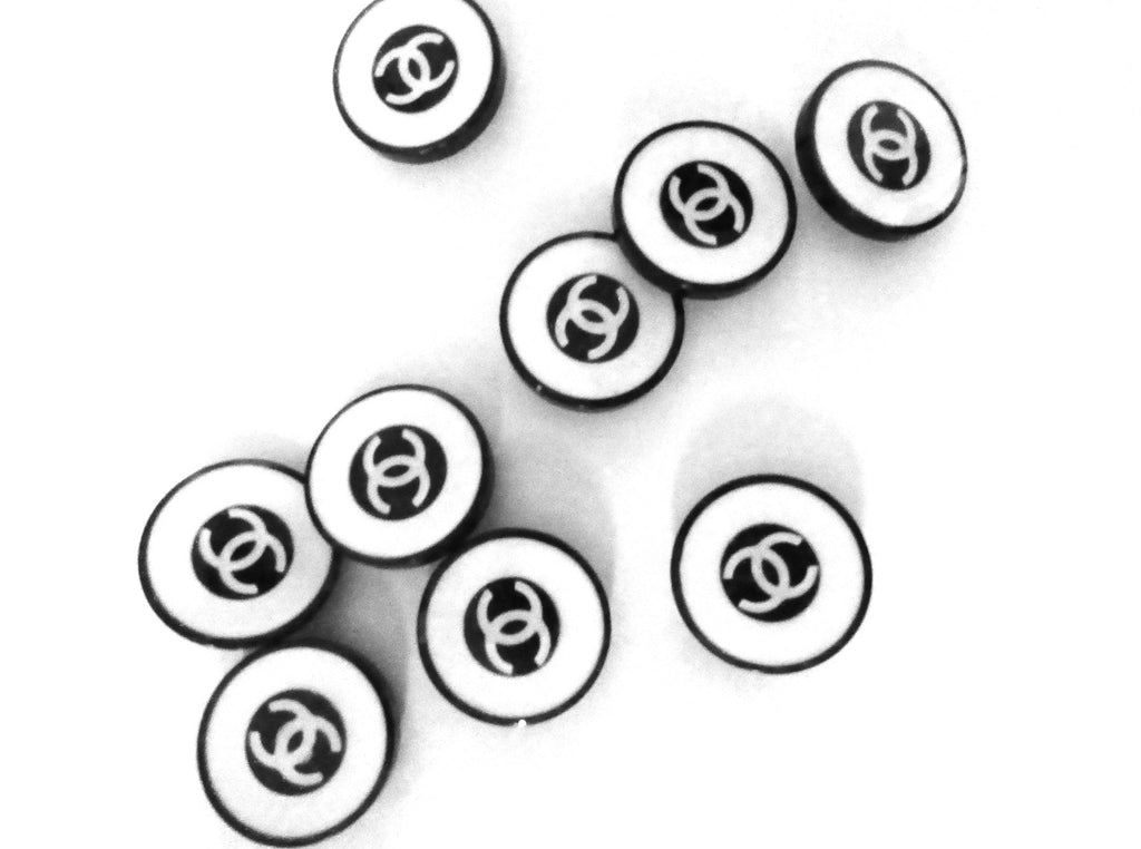vintage style chanel buttons