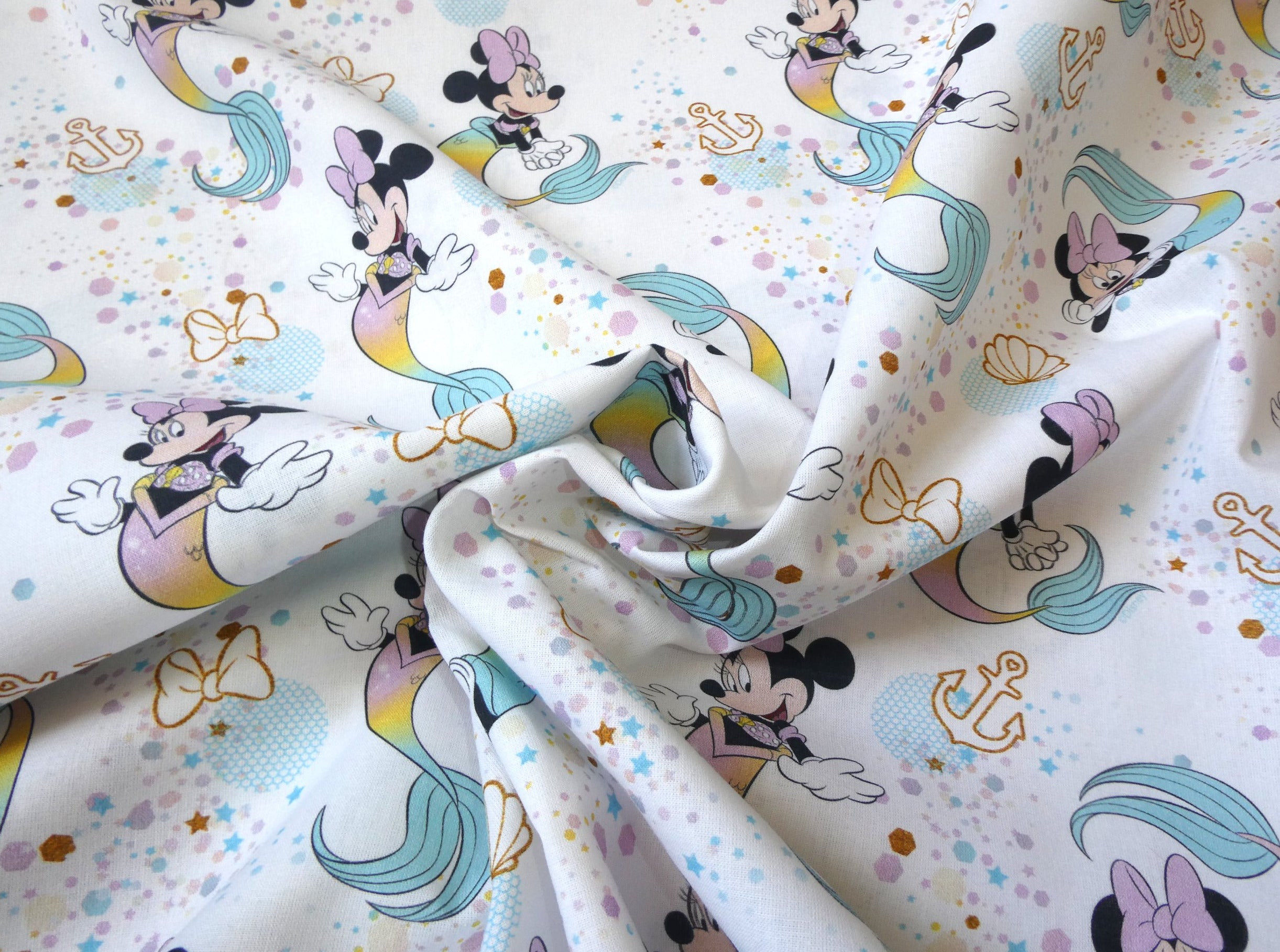 Little Johnny Disney Mermaid Minnie Cotton Fabric, White – CraftsFabrics