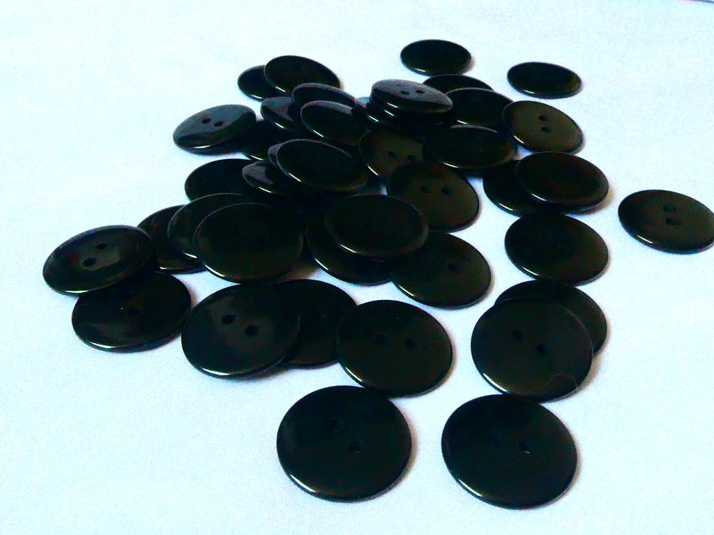 big black buttons