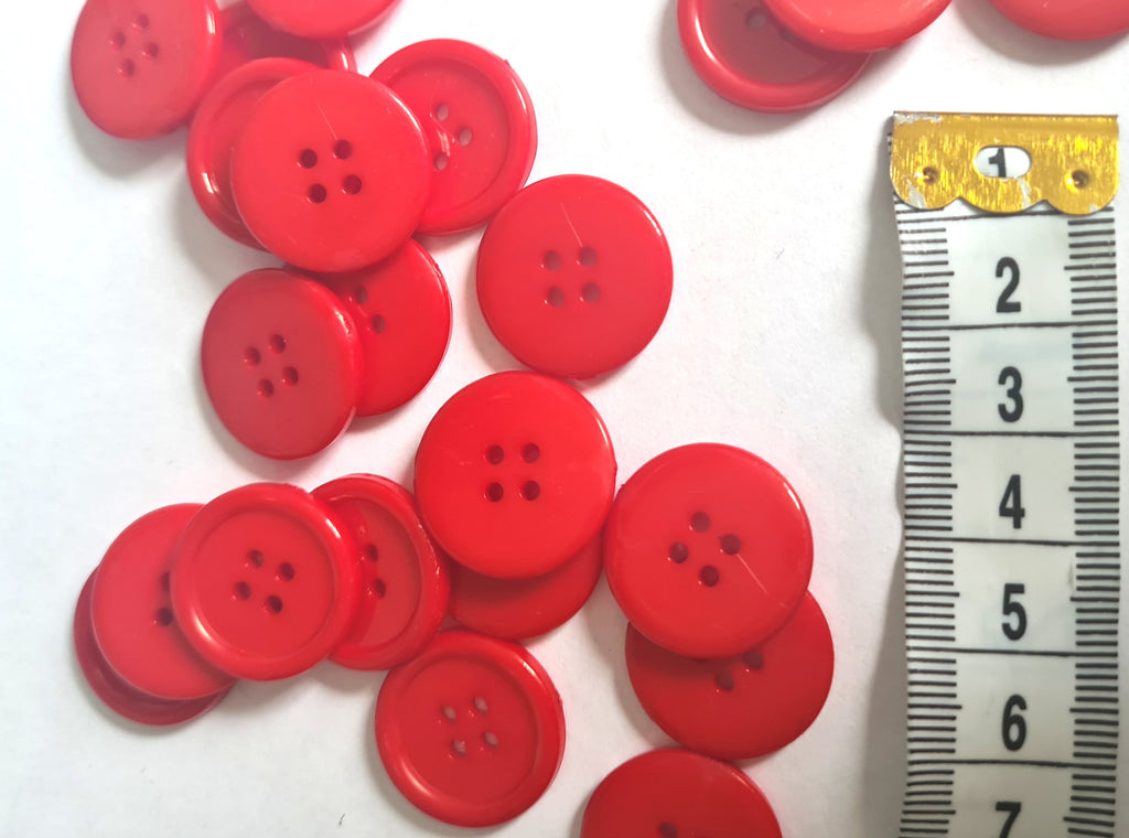 red round buttons