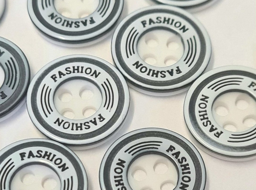 fashion buttons uk