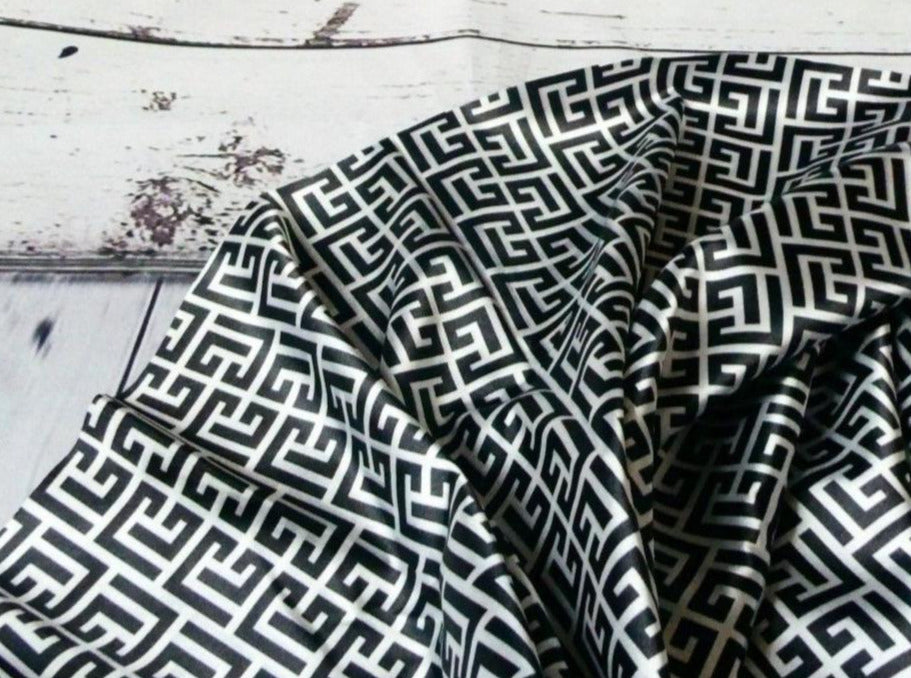 Balmain Style Stretch Silky Satin Fabric – Homelab Fabric